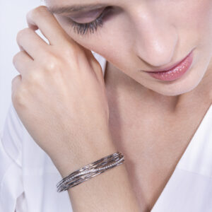 Wreath collection Bracelet with white diamonds