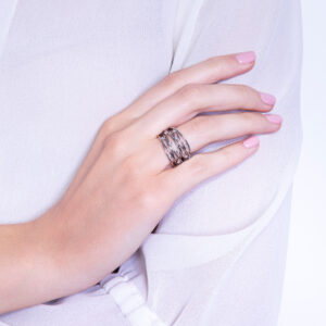 Wreath collection Ring with diamonds