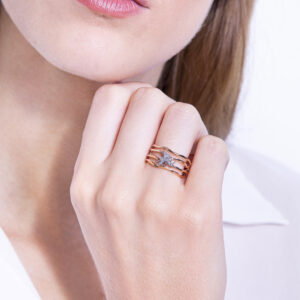 Wreath collection Ring with diamonds