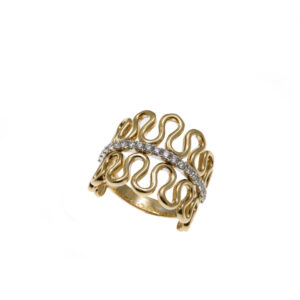 Peristeriones Collection Ring with diamonds