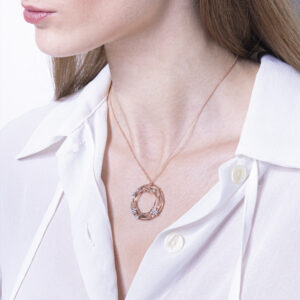 Wreath collection Pendant with white diamonds